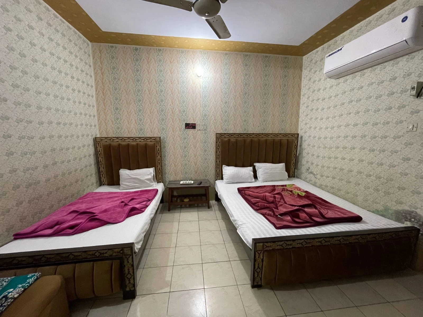 ROOM NO 13